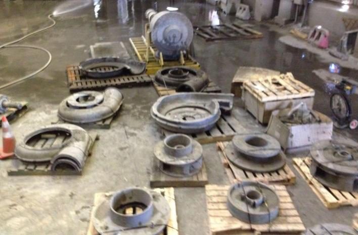 Rodetes y carcasas de bombas en proceso de evaluación dimensional